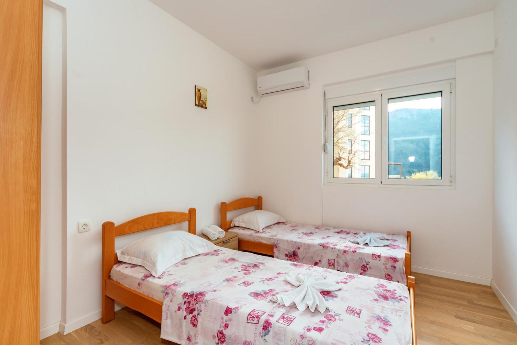 Apartments Bel&Rus Hestia Budva Exterior photo