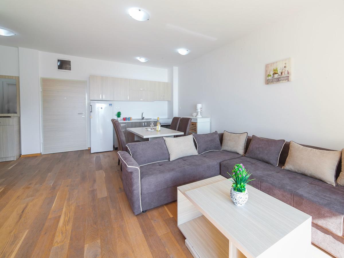 Apartments Bel&Rus Hestia Budva Exterior photo